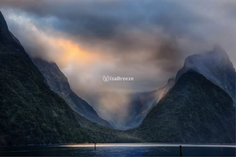 วีซ่านิวซีแลนด์ 2026 พร้อมภาพภูมิประเทศ Milford Sound ประเทศนิวซีแลนด์